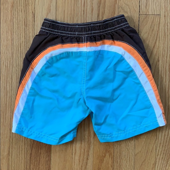 Boys Old Navy Swim Trunks - Picture 3 of 4